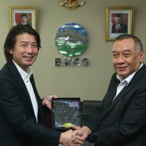 Weathernews Signs MoU for Collaboration with Indonesian Agency for Meteorology, Climatology and Geophysics